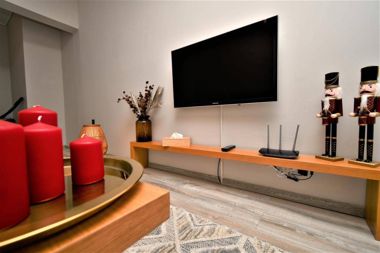 Central Cozy Apartment Ioannina Exterior foto